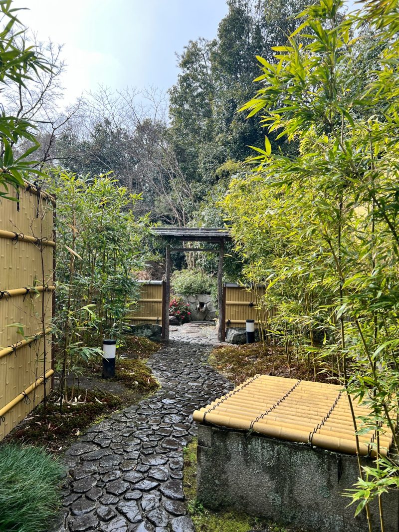 レイクオーツカの日本庭園