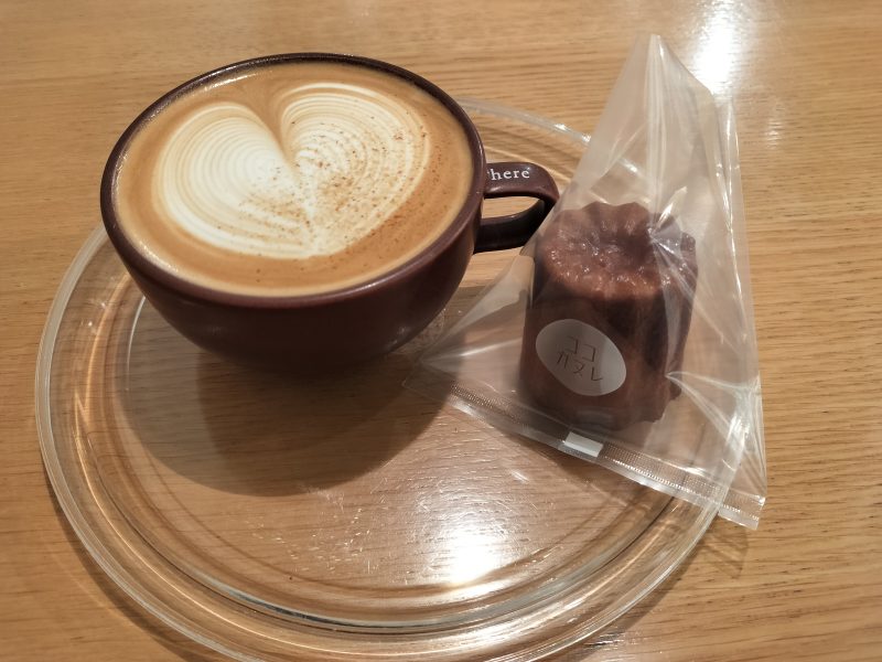 herekyoto　カヌレとカフェオレ