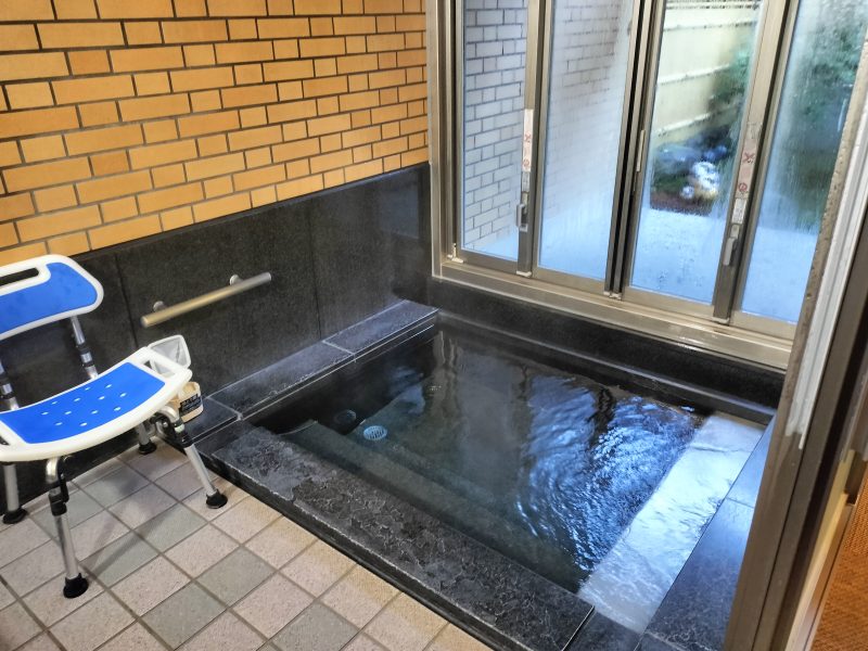 ホテル琵琶レイクオーツカ　家族風呂