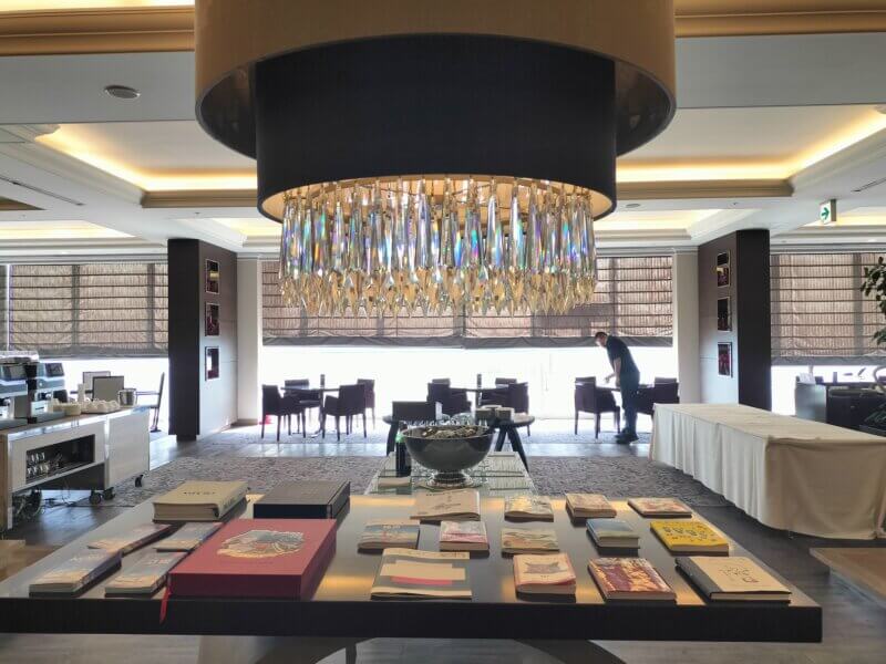 神戸メリケンパークオリエンタルホテルのエグゼクティブラウンジ雰囲気