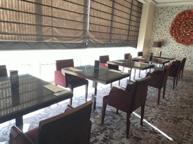 神戸メリケンパークオリエンタルホテルのエグゼクティブラウンジ　内装