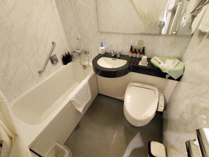 峰山高原ホテルリラクシアのバスルーム　ユニットバス