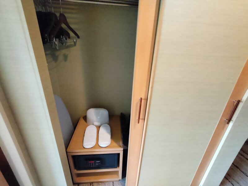 ザ・プリンス京都宝ヶ池のクローゼット