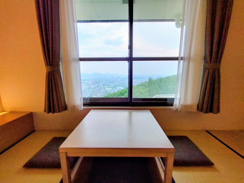 セトレハイランドヴィラ姫路の小上がりスペース