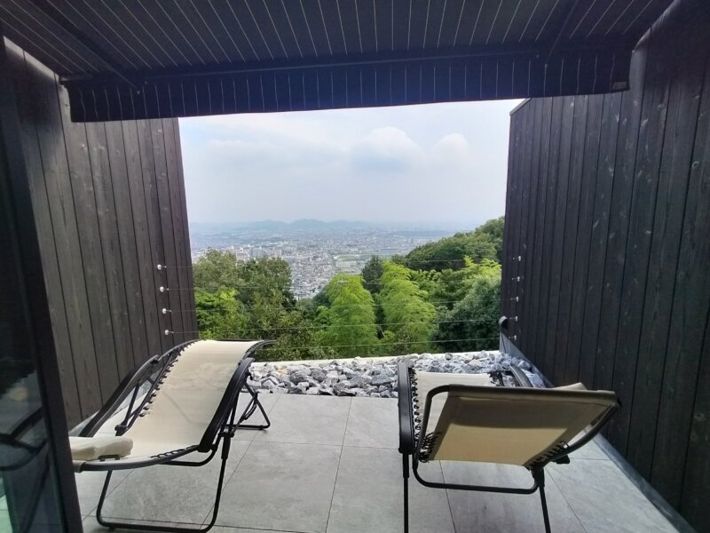 セトレハイランドヴィラ姫路のプライベートサウナ外気浴、ととのい処