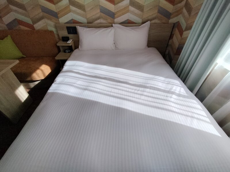 たびのホテル加古川のベッド