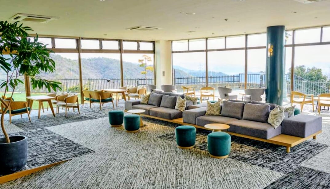 セトレハイランドヴィラ姫路のラウンジ